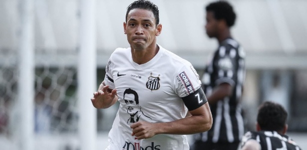 Ricardo Oliveira quer aumentar a responsabilidade do rival com gol na Arena Corinthians - Ricardo Nogueira/Folhapress
