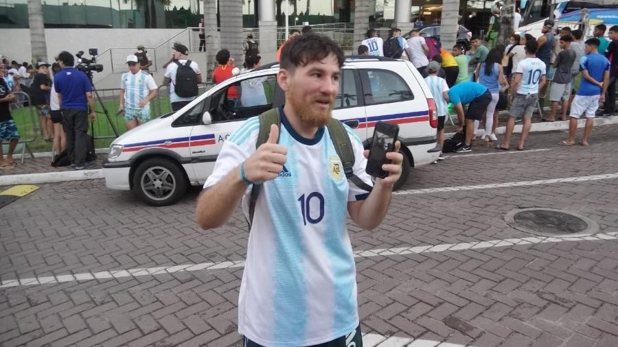 Paulo Vitor Rodrigues, sósia de Lionel Messi, vendeu moto para ir a Salvador - Gabriel Carneiro/UOL