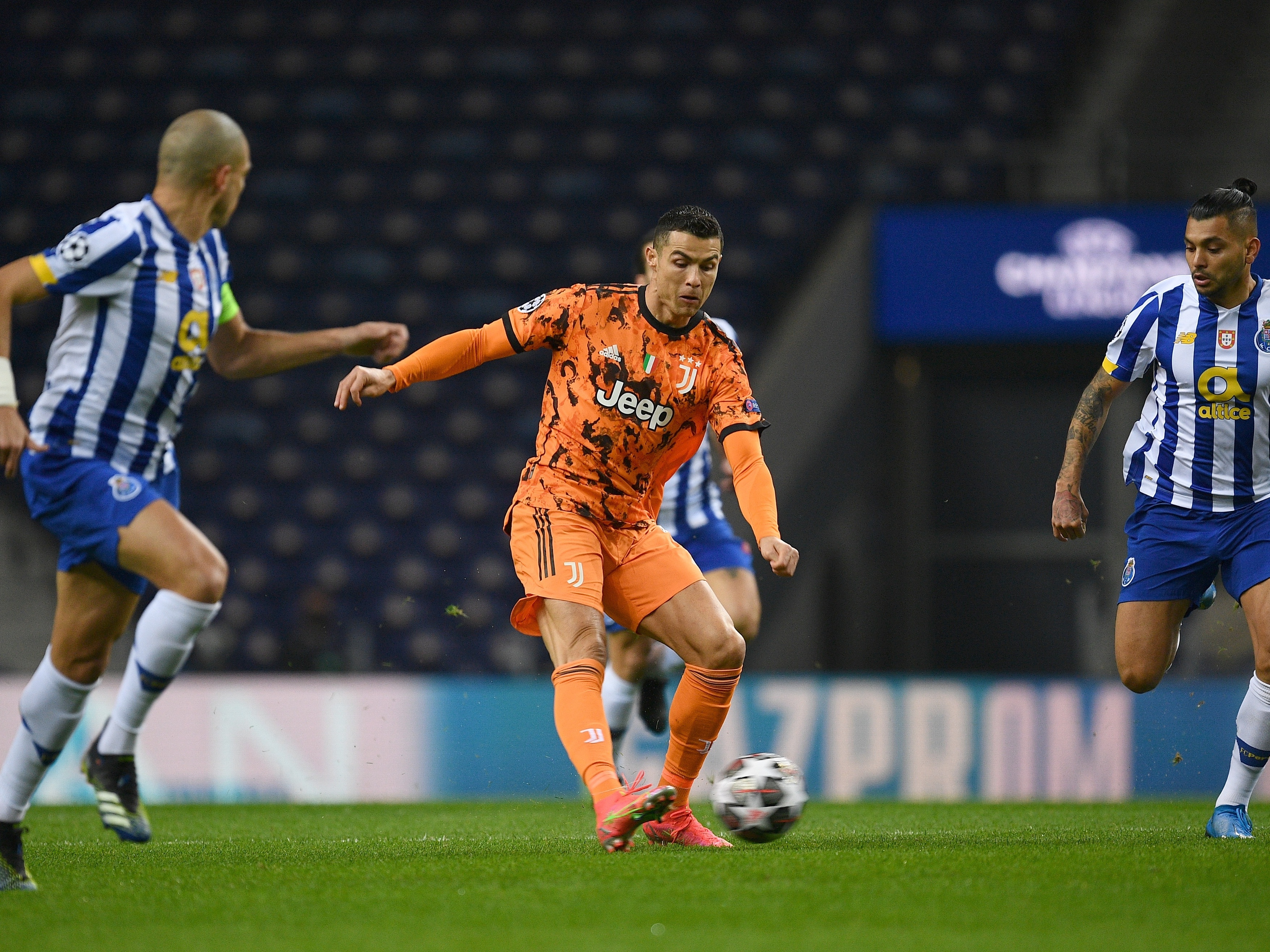 Juventus x Porto AO VIVO: saiba como assistir ao jogo na TV