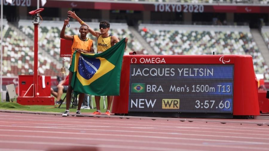 Yeltsin Jacques vence 1.500m e bate recorde mundial nas Paralimpíadas - Rogério Capela/CPB
