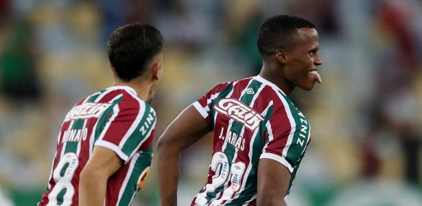 Jhon Arias, do Fluminense, comemora gol contra o Corinthians pela Copa do Brasil