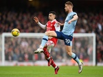 Manchester City bate Aston Villa, cola no líder Arsenal e esquenta briga  pelo título da Premier League - Lance!