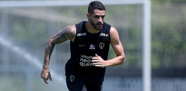 Renato Augusto abre o jogo sobre futuro no Corinthians: “Não quero ser um  peso”