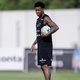 Acertado com o Santos, Gil se despede do Corinthians: 'Minha segunda casa'