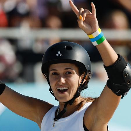 Dora Varella na final do skate park feminino; quarto lugar foi celebrado