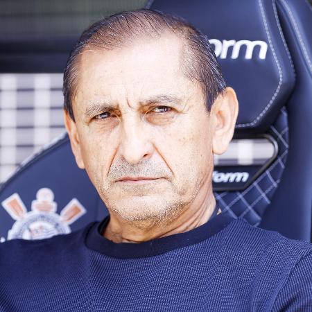 O Corinthians assumiu provisoriamente a nona colocação do Brasileirão