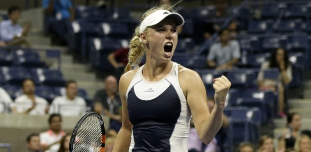 Caroline Wozniacki em ação pelo Aberto dos Estados Unidos; ex-técnico rasgou elogio à tenista - Jason Szenes/EFE