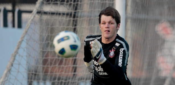 Renan fez três jogos com a camisa do Corinthians, em 2011 - Robson Ventura-21.jul.2011/Folhapress