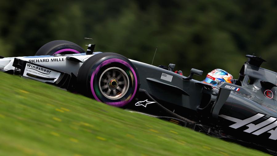 Romain Grosjean em ação pela Haas no Grande Prêmio da Áustria - Mark Thompson/Getty Images