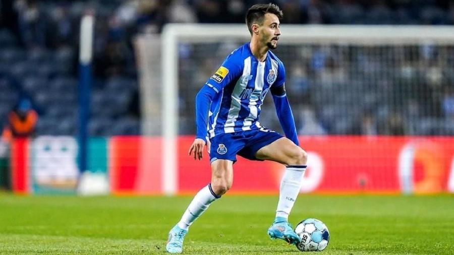 Fábio Vieira está perto de deixar o FC Porto, clube que o revelou - Reprodução/Instagram