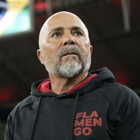 O técnico Jorge Sampaoli, do Flamengo, ndurante a partida contra o Cruzeiro, pelo Brasileirão - Delmiro Junior/Agência Estado