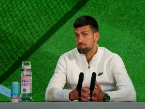Vice em Wimbledon, Djokovic exalta Alcaraz: 'Não estou nesse nível'
