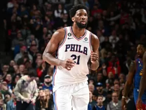 Sem Joel Embiid, 76ers perde para Suns na NBA