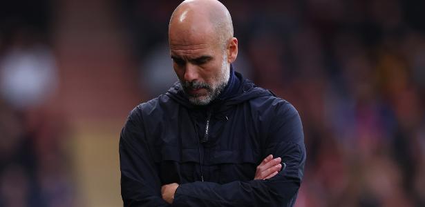Guardiola despista sobre saída do City: 'Preciso falar com o presidente'