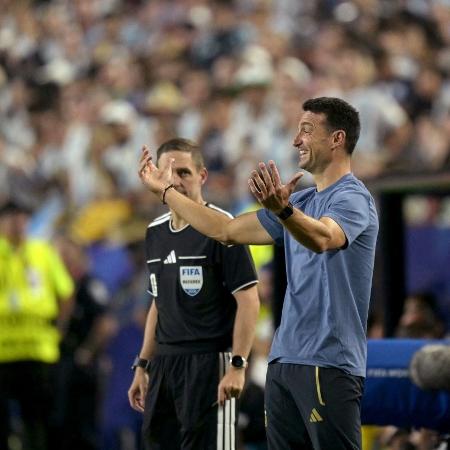 Quando Argentina não ganha, torço para o Brasil, diz Scaloni