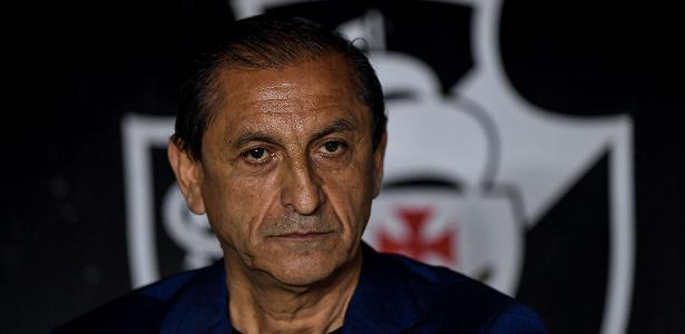 RMP questiona Ramón Díaz sobre desempenho no Corinthians após passagem pelo Vasco