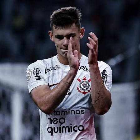 Gabriel Moscardo faz 18 anos e Corinthians pode negociar jogador