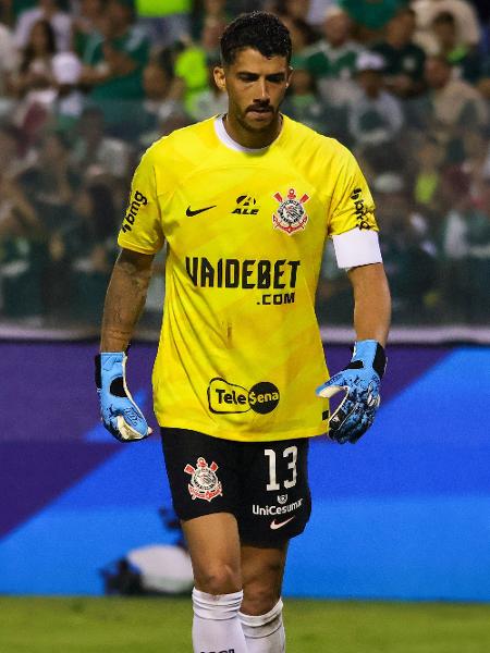 Gustavo Henrique substitui Cássio no gol do Corinthians contra o Palmeiras pelo Paulistão