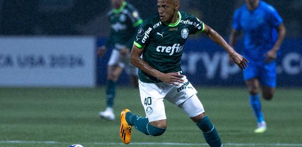 Palmeiras confia no potencial de Jhon Jhon e o protege de críticas