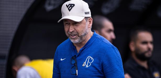 Juca destaca permanência da farra de Augusto Melo após fim da festa Corinthians.