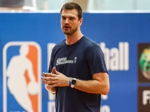 Tiago Splitter será o novo treinador do Paris Basketball