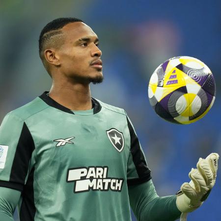 É a 1ª convocação do ex-Botafogo, que está no Nottingham Forest desde o mês passado É a 1ª convocação do ex-Botafogo, que está no Nottingham Forest desde o mês passado