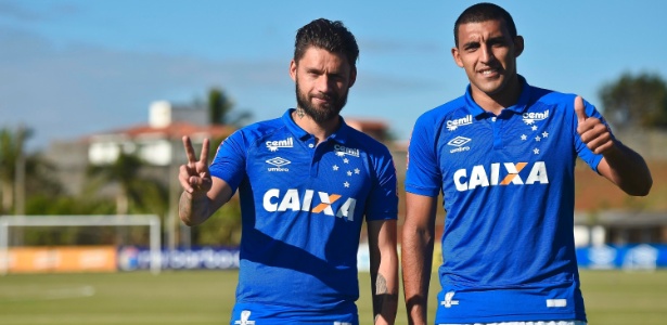 Rafael Sóbis e Ramón Ábila conduzem a reação do Cruzeiro no Brasileirão - Pedro Vilela/Light Press/Cruzeiro