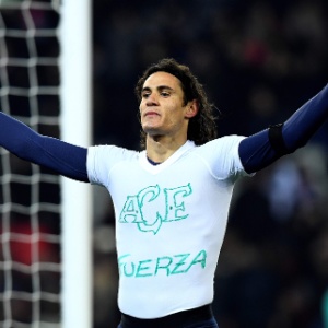 Em rodada de homenagens à Chapecoense, PSG vence e assume 2º lugar do Francês - AFP / FRANCK FIFE