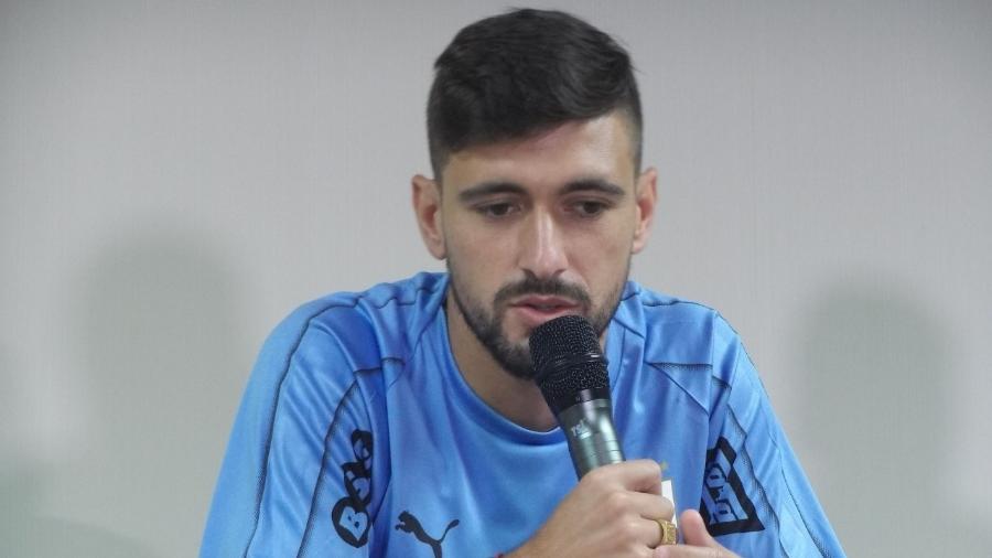 Arrascaeta, durante entrevista coletiva da seleção uruguaia em Salvador - Gabriel Carneiro/UOL Esporte