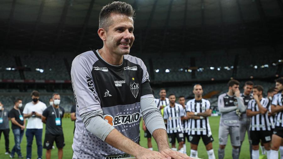 Ex-goleiro Victor faz a ponte entre o grupo de atletas e a diretoria de futebol do Galo na função de gerente de futebol - Pedro Souza/Atlético-MG