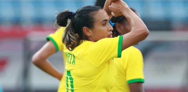 Marta makes two, and Brazil thrashes China in the debut of the Tokyo ...