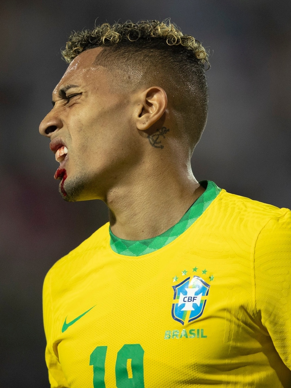 Raphinha de luto pela morte de jovem jogador brasileiro