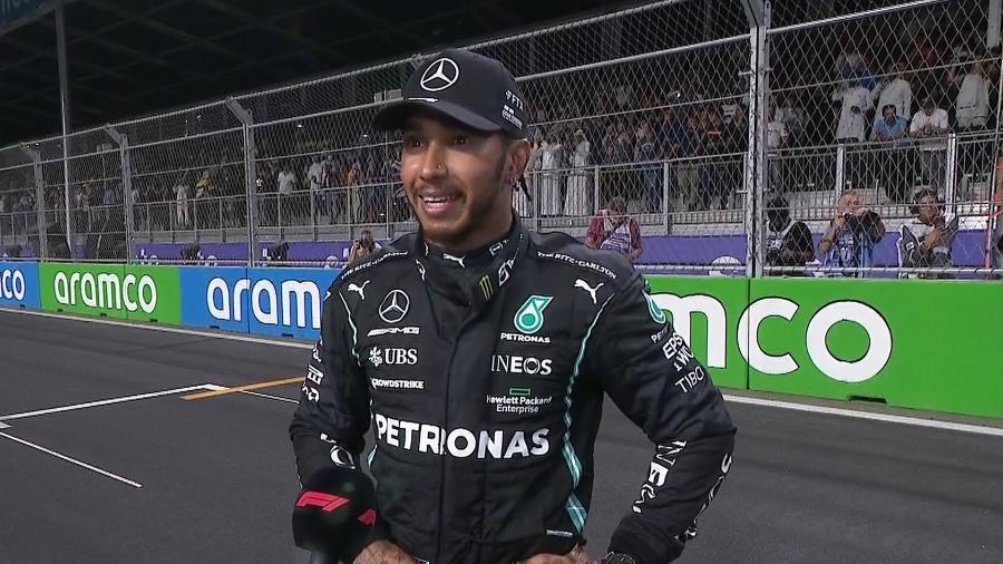 Piloto da Mercedes vai largar na 1ª posição na corrida de amanhã, que será disputada no circuito de Jeddah - Fórmula 1