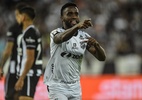 Santos avança, mas ainda tem pendências para fechar com Mendoza, do Ceará - Thiago Ribeiro/AGIF