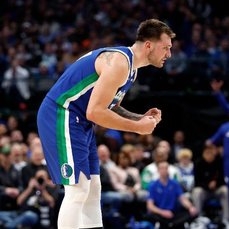 Luka Doncic, do Dallas Mavericks, tem mais uma atuação histórica na NBA