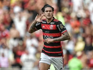 Flamengo da crise à liderança com correção de Tite e Corinthians sem ataque