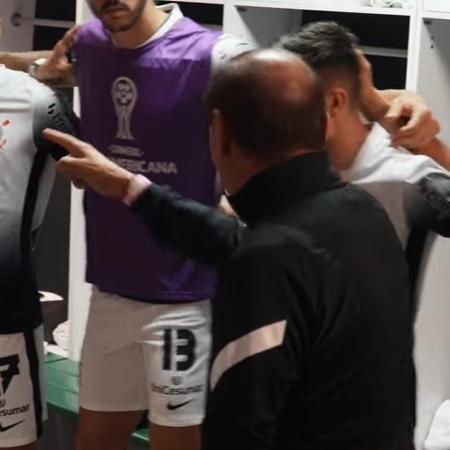 Ramón Díaz cobra jogadores mais experientes do Corinthians antes de jogo contra o Fortaleza pela Sul-Americana - Reprodução