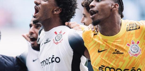 GEMEOS DO TIMÃO! Talles Magno destaca amizade fraternal com Hugo no Corinthians