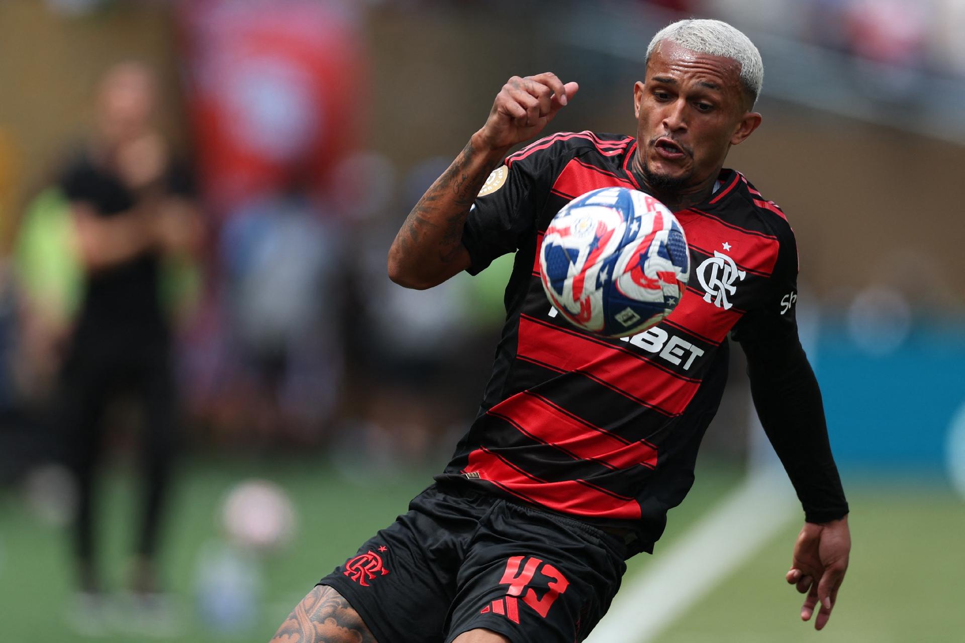 Flamengo define valor por Wesley e almeja contratação de destaque da Juventus