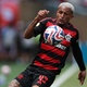 Wesley explica erro, exalta Bruno Henrique e comenta rumores de Europa