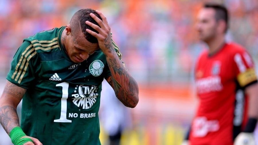 França foi dispensado pelo Palmeiras em 2014 após "excesso de festas" - Reinaldo Canato/UOL