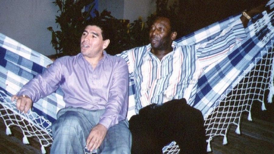 Relação entre Pelé e Maradona foi marcada por trocas de farpas e declarações de admiração mútua - Reuters