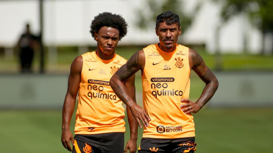 Willian e Paulinho, titulares do Corinthians no Dérbi  - Rodrigo Coca/ Ag. Corinthians 