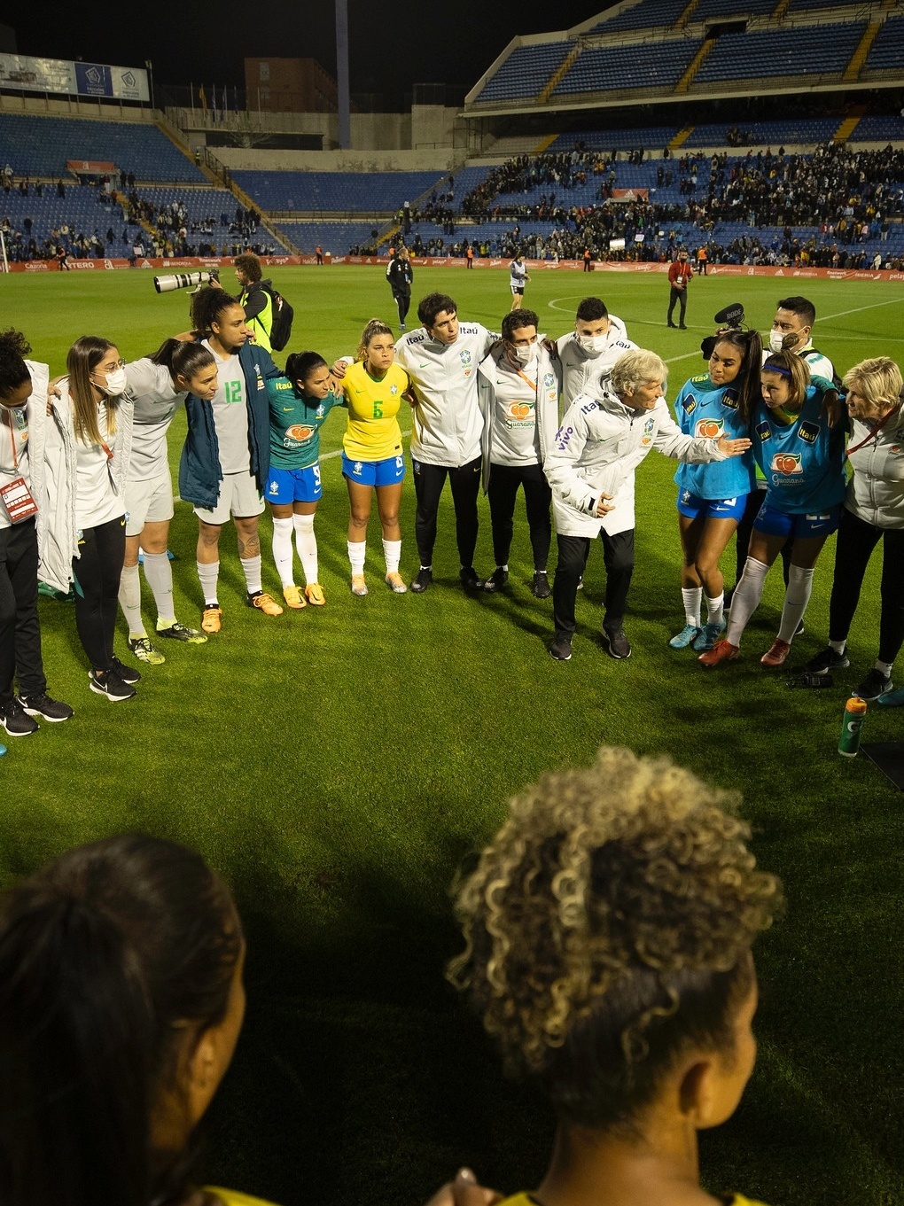 Chamada do AMISTOSO da SELEÇÃO FEMININA DE FUTEBOL na Globo - Brasil x  Espanha (07/04/2022) 