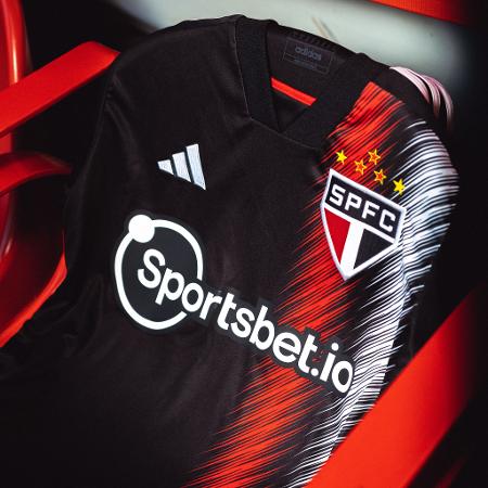 Detalhe da nova camisa 3 do São Paulo para a temporada