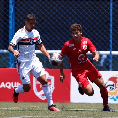 São Paulo e Ibrachina disputam partida pelo Paulista Sub-20