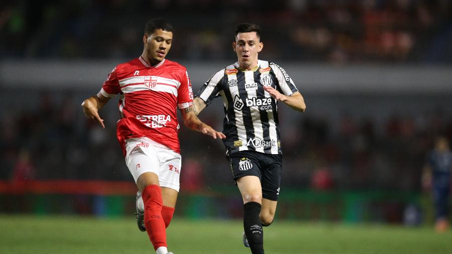 CRB e Santos durante partida da Série B do Campeonato Brasileiro