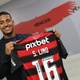 Flamengo anuncia a contratação do atacante Samuel Lino: 'Nova aventura'