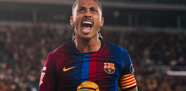Raphinha atinge marca histórica pelo Barcelona em início de temporada na Liga dos Campeões