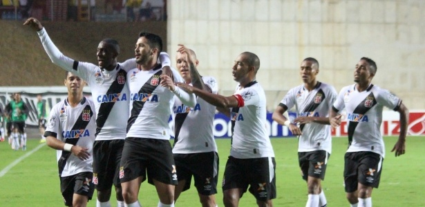Luan comemora após marcar para o Vasco contra o Atlético-GO - Carlos Gregório Jr/Vasco.com.br